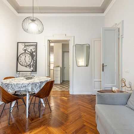 Monte Nero Charme Apartment Mailand Exterior foto
